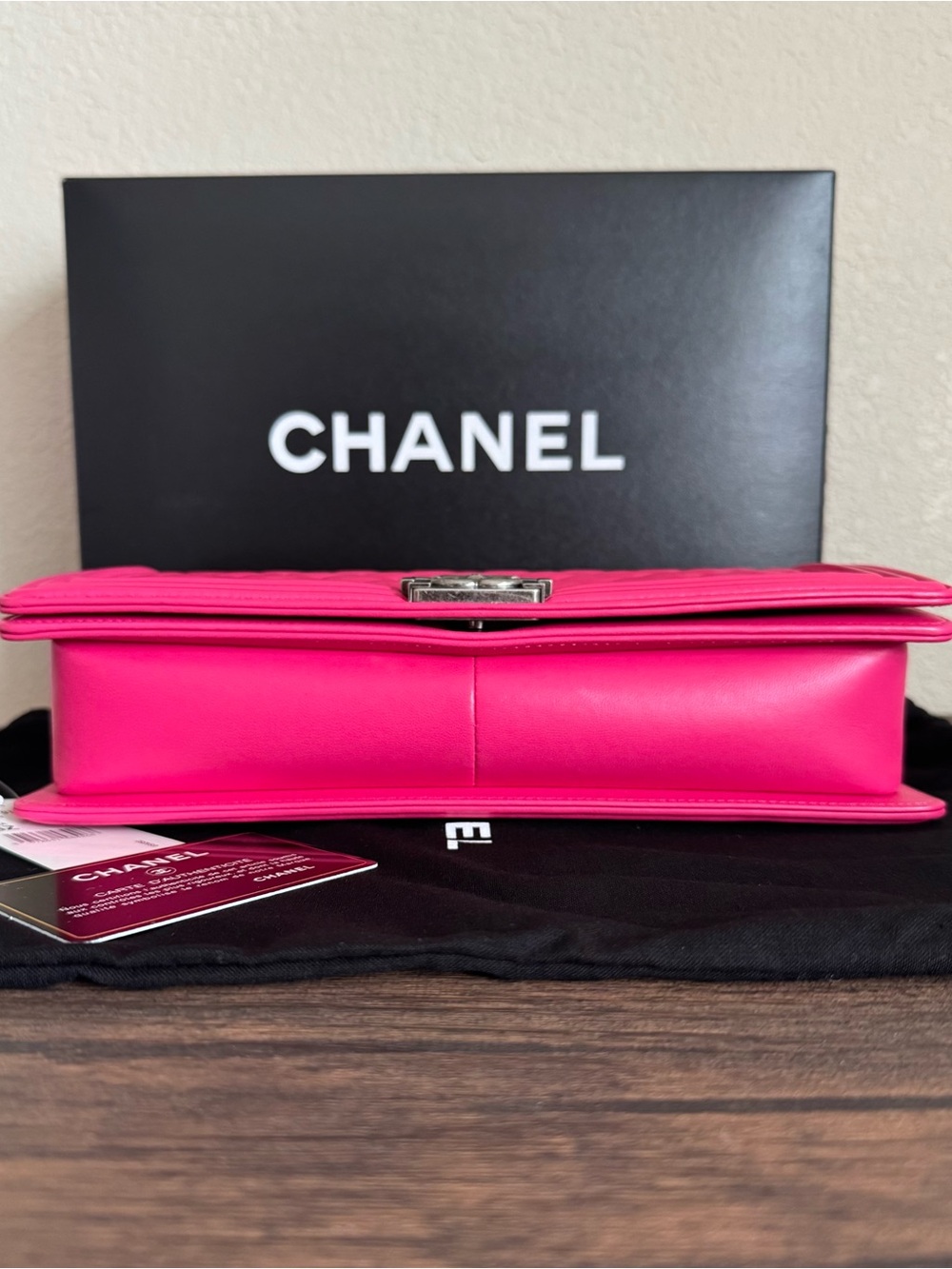 NEW CHANEL Large Quilted Lambskin Leather Boy Clutch - Picture 7 of 9